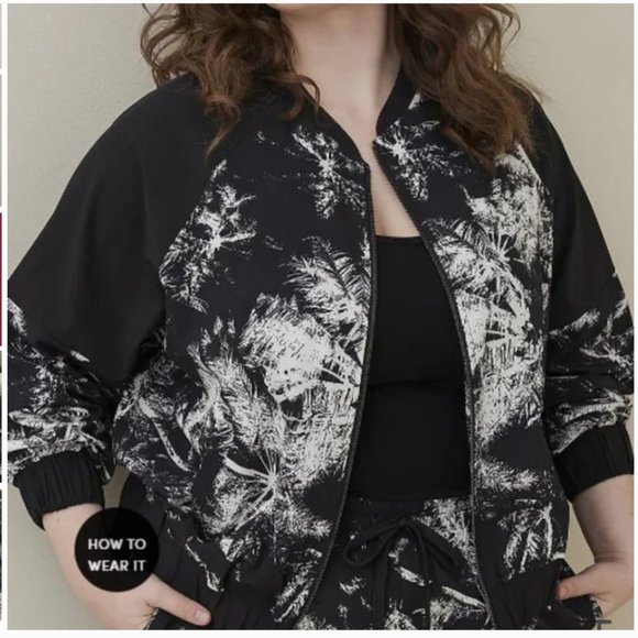 torrid Jackets & Blazers - Torrid Lovesick Bomber Jacket Colorblock Black & White Palms